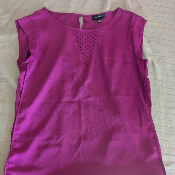 The Limited Keyhole Blouse - Picture 1 of 3